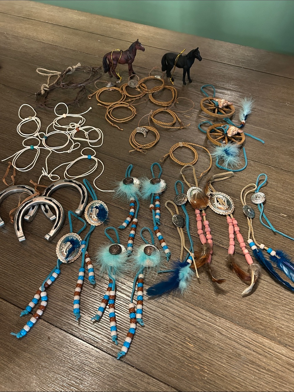 Southwest ornament group barbed wire horse conchos ropes wagon wheel 35 pcs